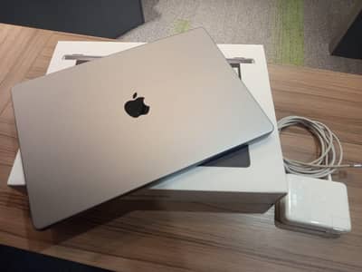 Apple MacBook Pro 13" (Mid 2020) | Core i5 1.4GHz | 8GB RAM | 256GB SSD | Business Laptop - Image 5