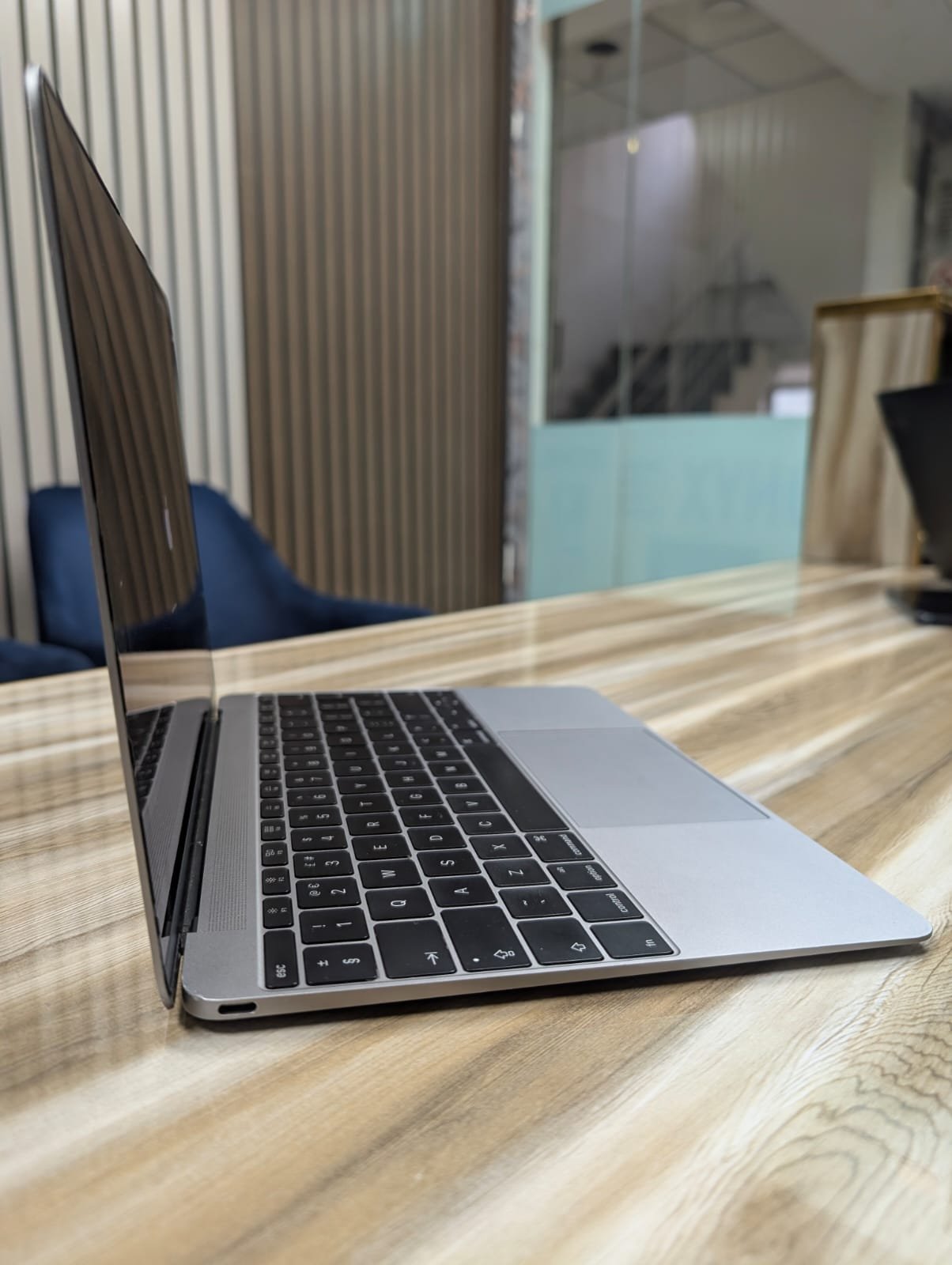 Apple MacBook 12-inch (2016) Intel Core m7 | 8GB RAM | 512GB SSD