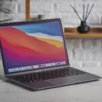 Apple MacBook Air M1 2020 8GB RAM 256GB SSD 13.3" - Image 2